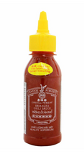 Eaglobe Sriracha chili sauce yellow 150 g