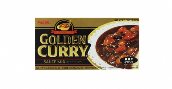 S&B Golden Curry Hot 240 g
